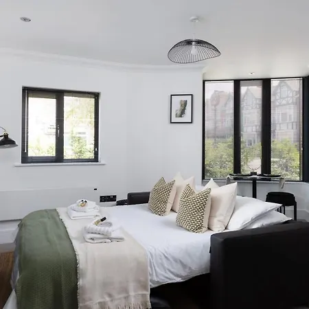 Apartment The London Mews 15 Minute Walk To Centre Sleeps 4 York